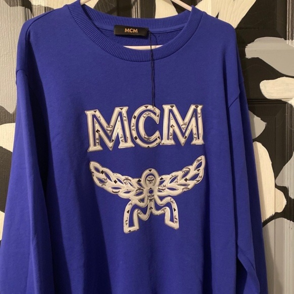 MCM crewneck